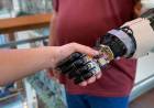 EE.UU.: CREAN UNA MANO ROBÓTICA CON INTELIGENCIA ARTIFICIAL