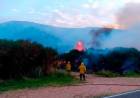 BUENOS AIRES: CUARTA JORNADA CONSECUTIVA INTENTANDO COMBATIR EL INCENDIO FORESTAL EN EL PARQUE PROVINCIAL ERNESTO TORNQUIST