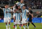 EN LOS FESTEJOS POR EL TÍTULO MUNDIAL Y CON UN GOLAZO DE MESSI, ARGENTINA VENCIÓ A PANAMÁ