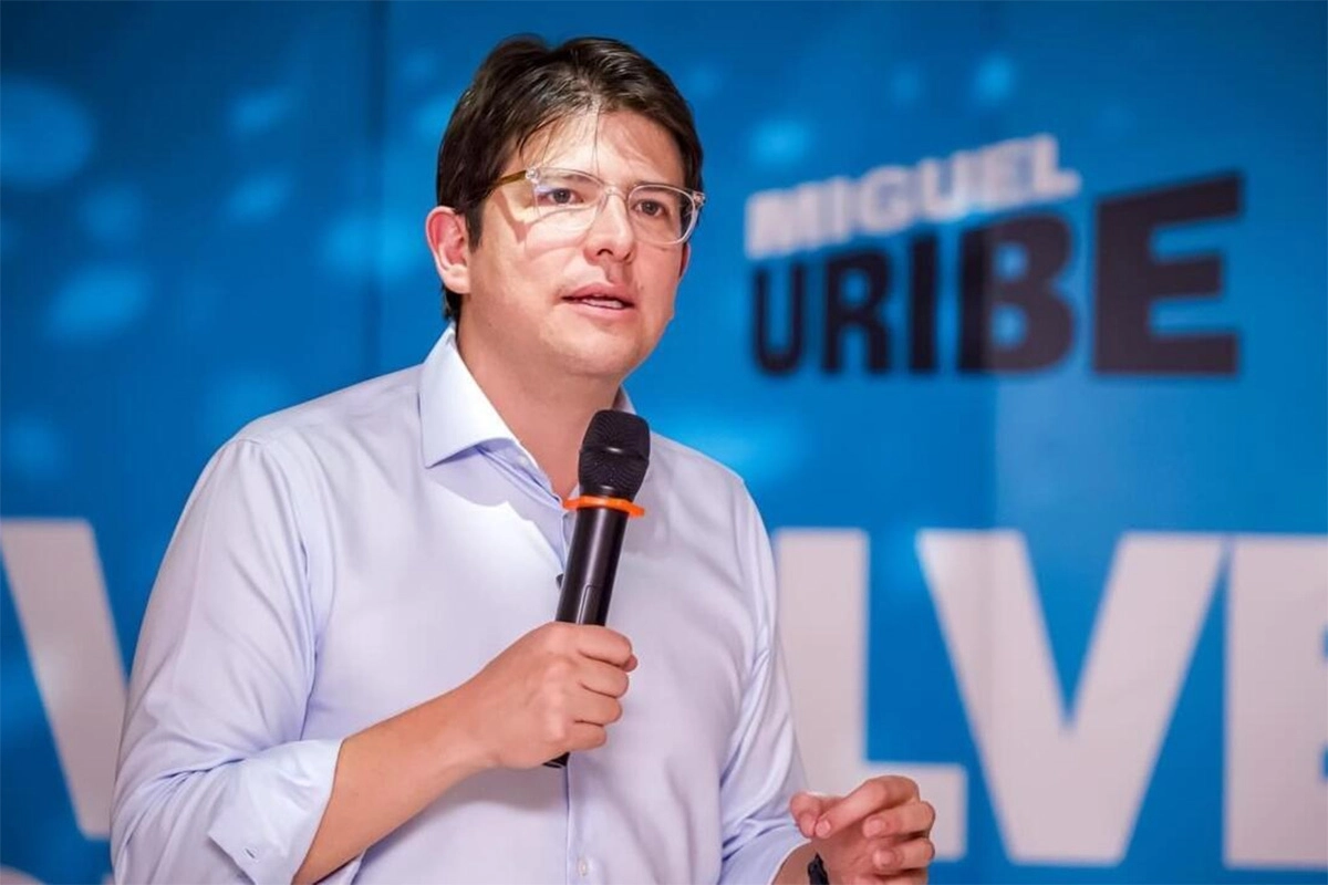 MURIÓ EL PRECANDIDATO PRESIDENCIAL COLOMBIANO MIGUEL URIBE TURBAY TRAS ATAQUE ARMADO