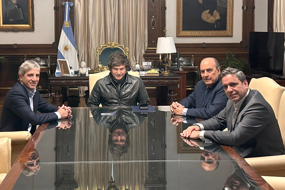 EL GOBIERNO REABRIÓ EL MINISTERIO DEL INTERIOR Y DESIGNÓ A CATALÁN