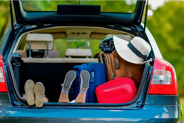 TURISMO: QUÉ DOCUMENTACIÓN CLAVE NECESITAN LOS MENORES PARA VIAJAR EN VACACIONES