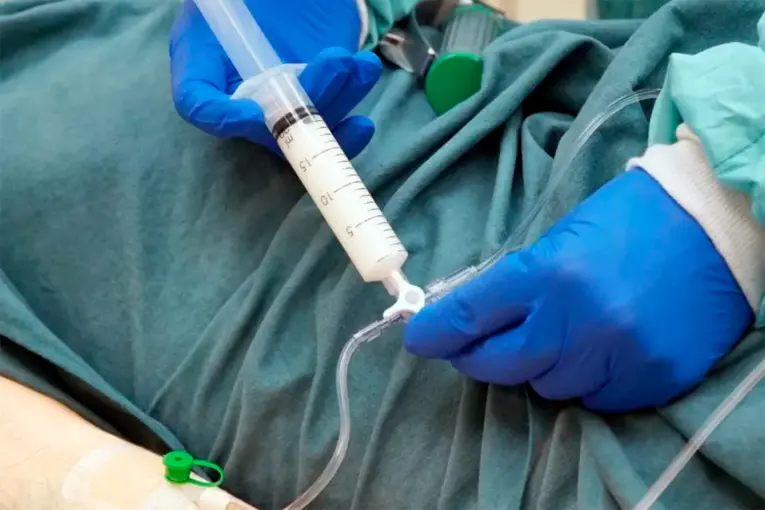 Qué es el propofol y por qué su uso fuera del ámbito médico puede ser peligroso