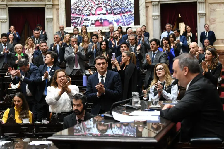 Informe de Adorni: oficialismo y oposición hacen balances opuestos