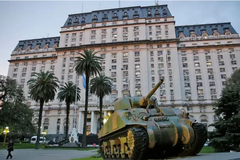 El Gobierno recortó más de $46 mil millones para el alistamiento de las Fuerzas Armadas