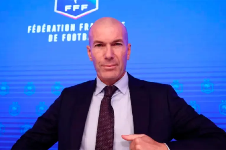Zinedine Zidane es el nuevo DT de Francia: reemplaza a Didier Deschamps y firma por cuatro años