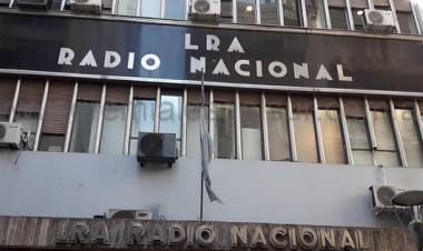 LOS TRABAJADORES DE RADIO NACIONAL VAN AL PARO