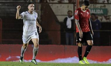 EL BICHO LE GANÓ UN PARTIDAZO AL ROJO