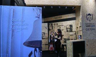 DIARIO PRENSA FUE UNA DE LAS 6 MIL PERSONAS QUE VISITARON EL STAND DE SAN LUIS 