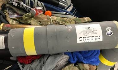 EN WASHINGTON HALLAN UN LANZAMISILES EN EL EQUIPAJE DE UN PASAJERO: DIJO QUE ERA UN "SOUVENIR" DE KUWAIT