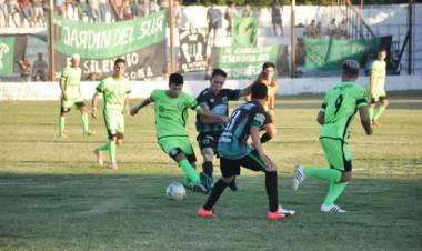 DOMINGO DE CLÁSICOS Y PARTIDOS CLAVES EN LA PRIMERA DIVISIÓN DEL FÚTBOL DE VILLA MERCEDES