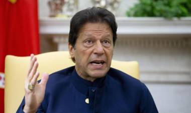 EL PRIMER MINISTRO PAKISTANÍ ANUNCIÓ QUE LA CANCELACIÓN DE LA AUTONOMÍA DE JAMMU CACHEMIRA PODRÍA PROVOCAR UNA GUERRA