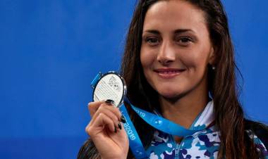 VIRGINIA BARDACH GANÓ LA MEDALLA DE PLATA EN LOS 400 MEDLEY
