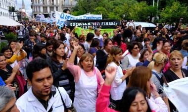 MAÑANA TAMBIÉN HABRÁ PARO DOCENTE EN SALTA