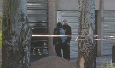 MENDOZA: TENÍA LIBERTAD CONDICIONAL Y ES SOSPECHOSO DE MATAR A UN COMERCIANTE PARA ROBARLE 