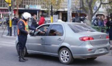 OPERATIVOS EN MENDOZA POR EL DÍA DEL ESTUDIANTE: SE REALIZARON CERCA DE 2 MIL ACTAS VIALES