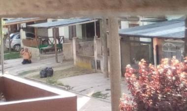 FEMICIDIO EN NECOCHEA: MATÓ A SU EX, SE ATRINCHERÓ EN SU CASA Y FINALMENTE SE ENTREGÓ