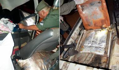 VIAJABAN EN LA PROVINCIA DE CORRIENTES CON 69 KILOS DE MARIHUANA DENTRO DEL DOBLE FONDO DEL AUTO