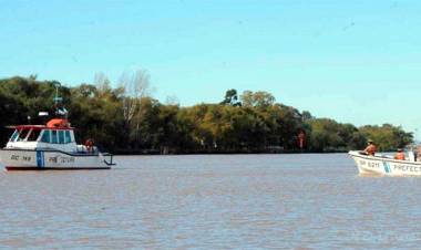 TRAGEDIA EN CORRIENTES: HALLARON LOS CUERPOS DE NIÑO, SU MAMÁ Y UN JOVEN AHOGADOS EN EL RÍO PARANÁ