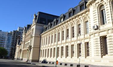 POR BOLETÍN OFICIAL EL GOBIERNO CONFIRMÓ Y CONVOCA A LA REAPERTURA DE LA PARITARIA NACIONAL DOCENTE