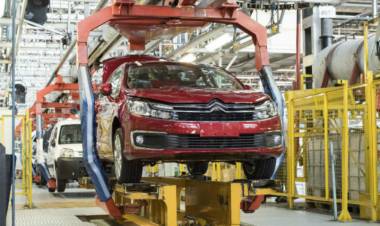 SEGÚN DATOS DE ADEFA, TRAS UN BUEN COMIENZO DE AÑO, LA PRODUCCIÓN DE AUTOS CAYÓ UN 20% EN FEBRERO