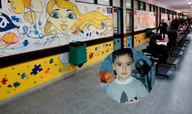 BALEARON A UN NENE DE CINCO AÑOS EN SANTA FE QUE PASEABA EN BICICLETA Y ESTÁ GRAVE