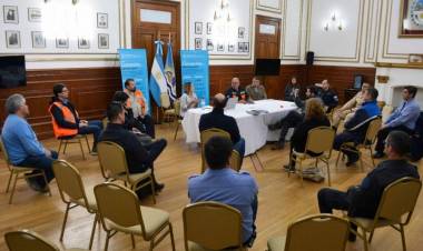 EL GOBIERNO DE SANTA CRUZ INFORMA QUE AL MOMENTO TIENE UN CASO POSITIVO DE CORONAVIRUS