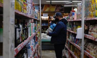 SEGÚN LAS CIFRAS DEL INDEC LA INFLACIÓN DE JUNIO FUE DE 2,2% Y ACUMULÓ 42,8% EN LOS ÚLTIMOS 12 MESES