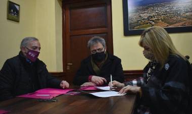 SE FIRMÓ EL CONVENIO “MACRO – ESPECÍFICO” PARA LA LLEGADA DE LA UPRO EN QUINES