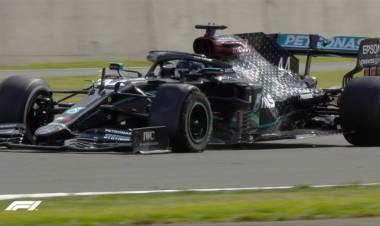 FÓRMULA 1: EN UN INCREÍBLE FINAL, HAMILTON GANÓ EL GP DE GRAN BRETAÑA CON UN NEUMÁTICO PINCHADO