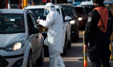 ARGENTINA SUPERÓ LOS 700.000 CONTAGIADOS Y MÁS DE 15.000 MUERTES POR CORONAVIRUS