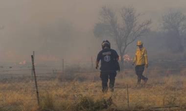 EN SIETE PROVINCIAS AÚN HAY FOCOS ACTIVOS DE INCENDIOS FORESTALES