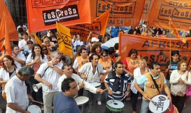 EL 10 DE DICIEMBRE HABRÁ UNA JORNADA INTERNACIONAL DE LUCHA DE LOS TRABAJADORES DE LA SALUD 