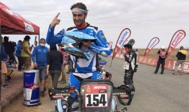ARGENTINA EN LO MÁS ALTO DEL PODIO DE CUATRIS, MANUEL ANDÚJAR TUVO SU DÍA DE GLORIA EN EL DAKAR Y SE CORONÓ CAMPEÓN