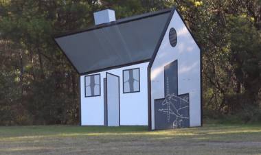 CUÁL ES EL SECRETO DETRÁS DE LA "CASA GIRATORIA" QUE CONFUNDE A LOS USUARIOS DE TIK TOK