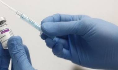 LA UNIÓN EUROPEA ADVIERTE SOBRE LA EXISTENCIA DE 1.000 MILLONES DE VACUNAS DUDOSAS CONTRA EL CORONAVIRUS 