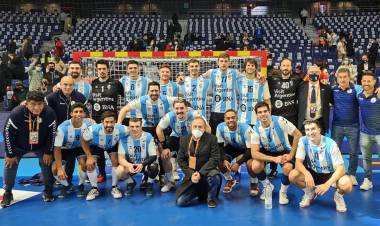 GRAN PARTIDO DE LOS GLADIADORES QUE CAYERON ANTE LA PODEROSA ESPAÑA