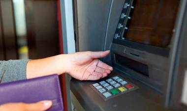EXTRACCIÓN DE DINERO DE CAJEROS TENDRÁ COSTO NUEVAMENTE DESDE EL 1 DE ABRIL
