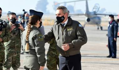 SAN LUIS: AGUSTÍN ROSSI PRESIDIRÁ CEREMONIA DE “PRIMER VUELO SOLO” EN LA V BRIGADA AÉREA Y RECORRERÁ LA GUARNICIÓN DE EJÉRCITO ARGENTINO