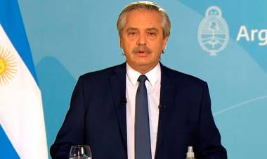 EL PRESIDENTE ANUNCIÓ QUE SE REFORZARÁ POR TRES SEMANAS LAS MEDIDAS VIGENTES HASTA DESCOMPRIMIR EL SISTEMA SANITARIO