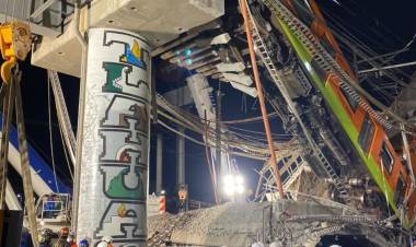 MÉXICO: 23 MUERTOS Y 79 HERIDOS POR EL DERRUMBE DE UN PUENTE DEL METRO