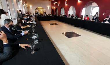 TUCUMÁN APLICARÍA EL SISTEMA ÚNICO DE REGISTRO DE DENUNCIAS POR VIOLENCIA DE GÉNERO PLANTEADO POR NACIÓN 