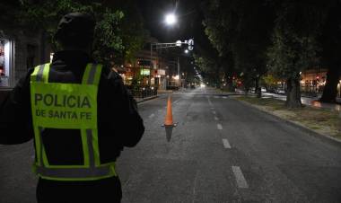 SUSPENSIÓN DE CLASES PRESENCIALES EN SANTA FE Y SE REDUCE LA CIRCULACIÓN VEHICULAR