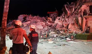 ESTADOS UNIDOS: CONFIRMAN CUATRO MUERTOS Y 159 DESAPARECIDOS POR DERRUMBE DE EDIFICIO EN MIAMI