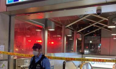 TOKIO: DOS PERSONAS FUERON ATACADAS  EN EL METRO Y SUFRIERON QUEMADURAS