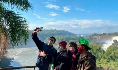 VACACIONES 2022: UN MILLÓN DE ARGENTINOS CARGARON FACTURAS POR MÁS DE $17.000 MILLONES EN PREVIAJE