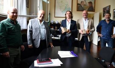 PARTIDO DE MAR CHIQUITA: CONTINÚAN LAS GESTIONES PARA LA FIRMA DE UN CONVENIO CON LA UNIVERSIDAD NACIONAL DE MAR DEL PLATA