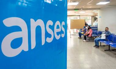 TRAS EL ANUNCIO DEL PRESIDENTE SOBRE EL BONO DE $8 MIL PARA JUBILADOS DE ANSES, EL GOBIERNO DETALLÓ CÓMO SERÁ EL PAGO