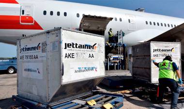 VACUNACIÓN PEDIÁTRICA: LLEGÓ EL PRIMER CARGAMENTO DE VACUNAS PFIZER PARA NIÑOS DE ENTRE 5 Y 11 AÑOS