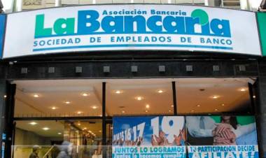 UN AUMENTO SALARIAL DEL 60% ES LO QUE ACORDARON LOS BANCARIOS, EL BÁSICO LLEGARÁ A CASI $200 MIL